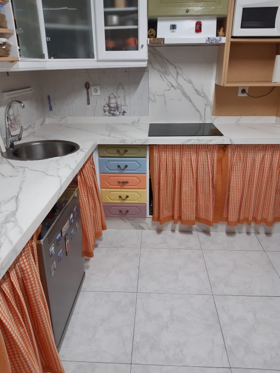 Renovación de encimera de cocina.